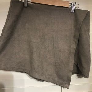 Brown suede skort